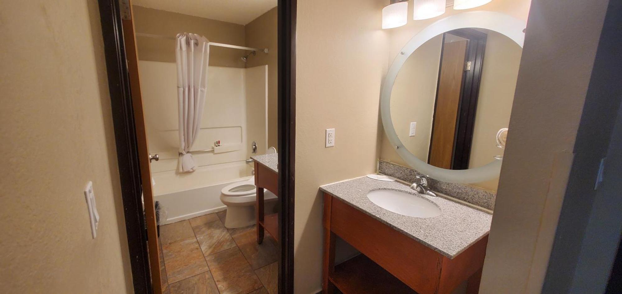 Hotel Super 8 By Wyndham Sterling Heights/Detroit Area Zewnętrze zdjęcie